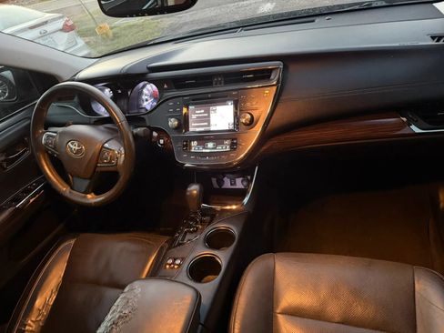 Used 2015 Toyota Avalon Limited FWD image 15