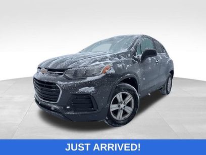 Used 2019 Chevrolet Trax LS w/ Tint and Cruise Package