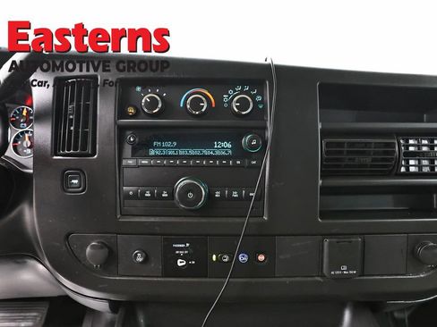 Used 2021 Chevrolet Express 2500 image 12