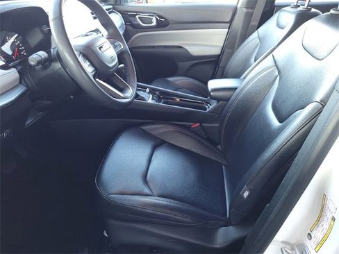 Certified 2024 Jeep Compass Limited image 16