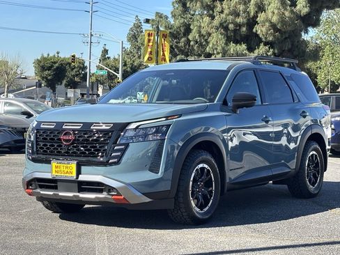 New 2026 Nissan Pathfinder Rock Creek image 5
