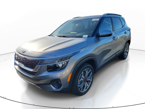 Used 2021 Kia Seltos S image 3