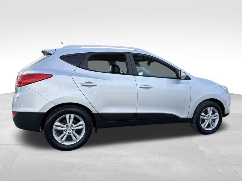 Used 2012 Hyundai Tucson GLS AWD/4WD image 9