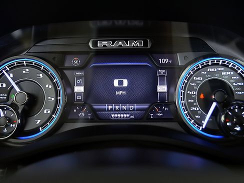 Used 2020 RAM 3500 Limited AWD/4WD image 18