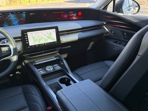 New 2026 Lincoln Nautilus Premier w/ Equipment Group 102A image 31