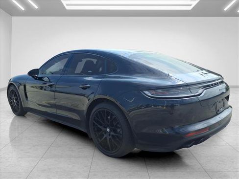 Used 2022 Porsche Panamera 4 Platinum Edition AWD/4WD image 7