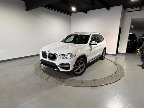 Used 2020 BMW X3 xDrive30i w/ Premium Package image 4