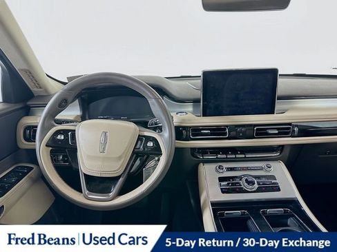 Certified 2022 Lincoln Aviator AWD w/ Premium Package image 25