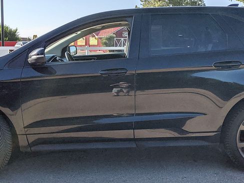 Used 2015 Ford Edge Sport w/ Equipment Group 401A AWD/4WD image 5
