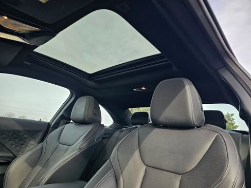 Certified 2024 BMW 230i xDrive Coupe w/ Premium Package image 25