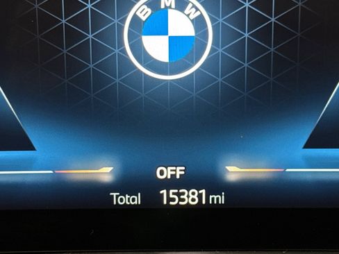 Used 2024 BMW X7 xDrive40i w/ M Sport Package AWD/4WD image 20