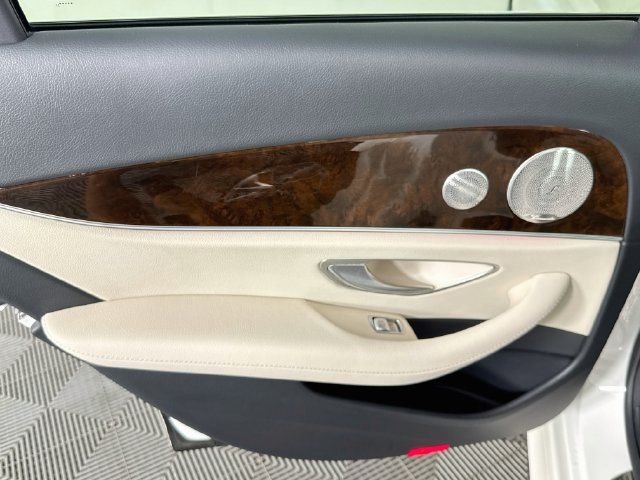 Used 2021 Mercedes-Benz E 350 Sedan image 22