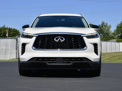 Used 2023 INFINITI QX60 Luxe w/ Performance Audio Package AWD/4WD image 2