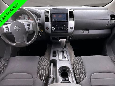 Used 2017 Nissan Frontier Desert Runner RWD image 8