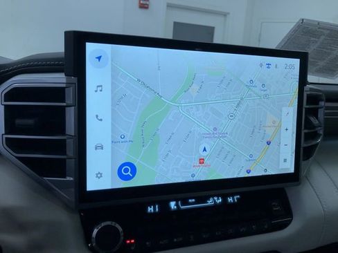 Used 2025 Toyota Sequoia Capstone image 23