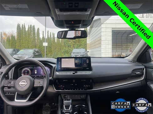 Certified 2024 Nissan Rogue Platinum w/ Platinum Premium Package image 20