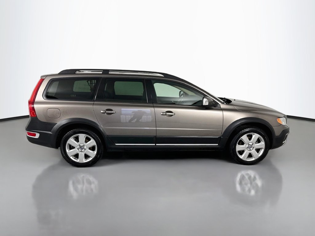 Used 2009 Volvo XC70 T6 AWD/4WD image 8