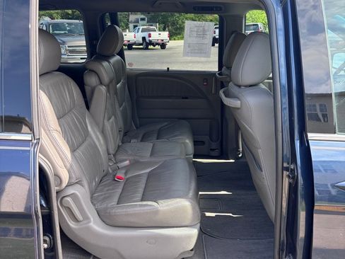 Used 2010 Honda Odyssey EX-L image 12