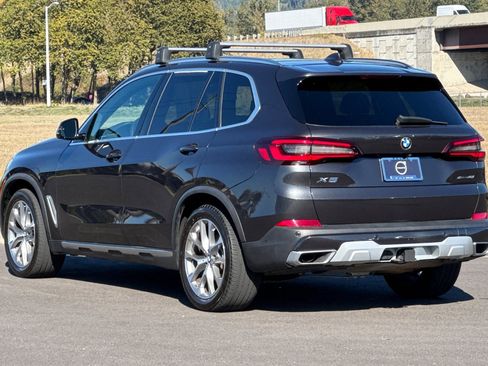 Used 2022 BMW X5 xDrive40i w/ Climate Comfort Package image 5