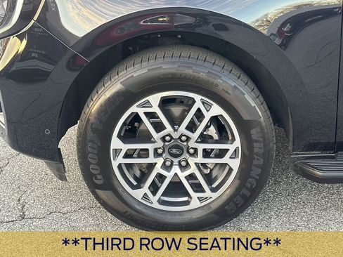 Certified 2025 Ford Expedition Max Active image 13