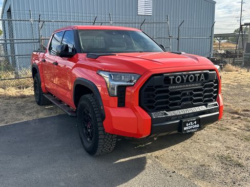 Used 2022 Toyota Tundra TRD Pro AWD/4WD image 2