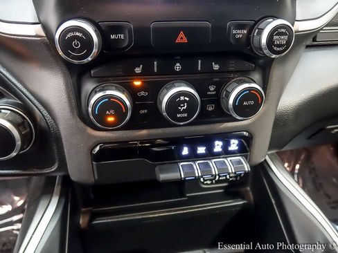 Used 2020 RAM 1500 Big Horn AWD/4WD image 17