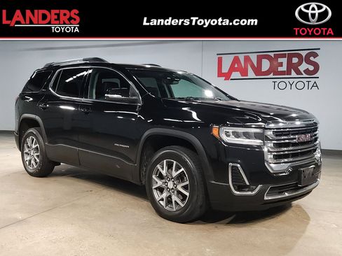 Used 2023 GMC Acadia SLT image 1