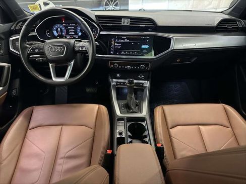 Used 2025 Audi Q3 2.0T Premium w/ Convenience Package image 12