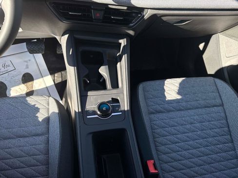 New 2026 Volkswagen Tiguan S image 24