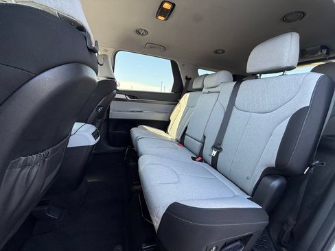 Used 2021 Hyundai Palisade SE w/ Cargo Package FWD image 24