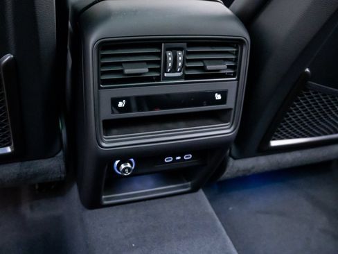 New 2026 Porsche Cayenne AWD/4WD image 18