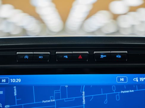 Certified 2023 Ford F150 Tremor w/ Equipment Group 402A High image 32