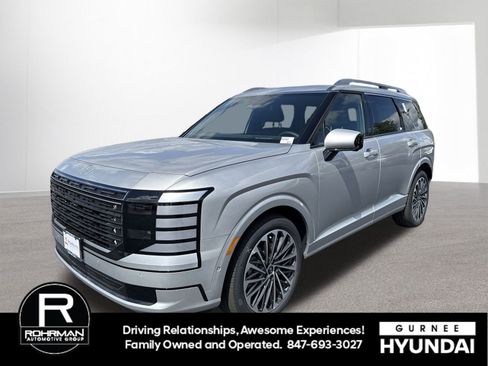 Used 2026 Hyundai Palisade Calligraphy image 4