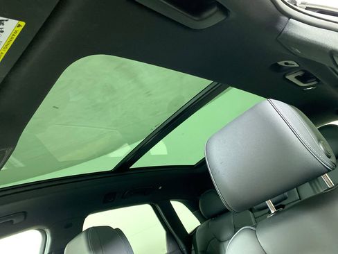 Certified 2025 Audi Q5 2.0T Premium Plus w/ Premium Plus Package image 21