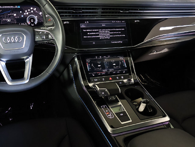 Used 2025 Audi Q7 3.0T Premium Plus w/ Premium Plus Package AWD/4WD image 17