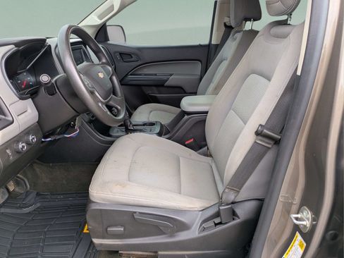 Used 2017 Chevrolet Colorado W/T w/ WT Convenience Package AWD/4WD image 17
