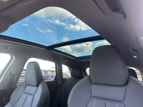 New 2025 Audi Q5 Premium Plus image 21