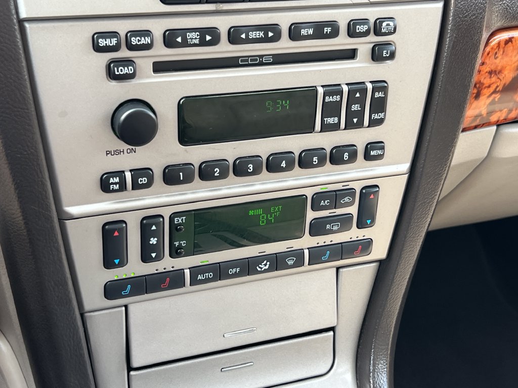 Used 2003 Lincoln LS RWD image 31