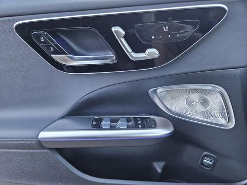 New 2026 Mercedes-Benz C 300 4MATIC Sedan image 22