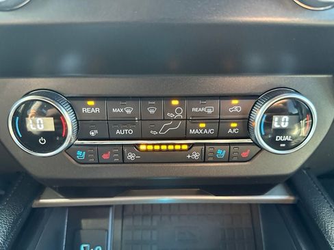 Used 2020 Ford Expedition XLT w/ Equipment Group 202A RWD image 17