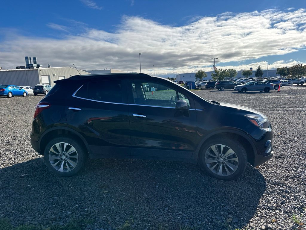 Used 2020 Buick Encore Preferred w/ Safety Package AWD/4WD image 11