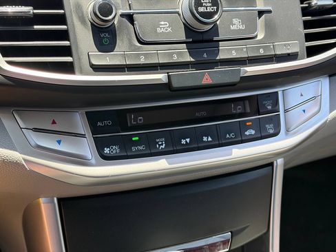 Used 2015 Honda Accord LX image 9