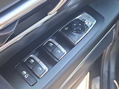 Certified 2022 Kia Telluride SX w/ Towing Package AWD/4WD image 29