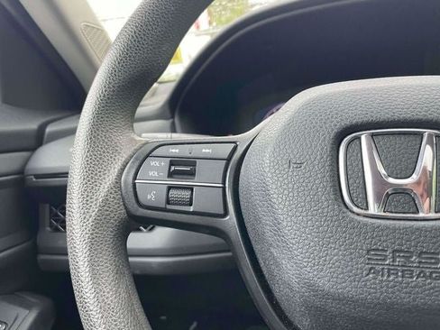 Used 2023 Honda Accord EX image 22