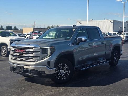 Used 2024 GMC Sierra 1500 SLE w/ Preferred Package AWD/4WD image 1