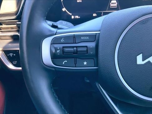 Certified 2023 Kia Sportage SX image 23
