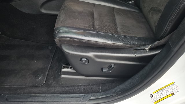 Used 2020 Jeep Grand Cherokee Laredo RWD image 5