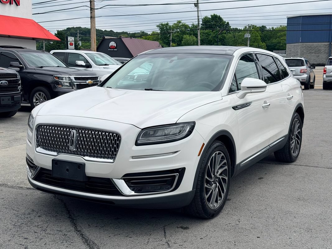 Used 2019 Lincoln Nautilus Reserve FWD image 10