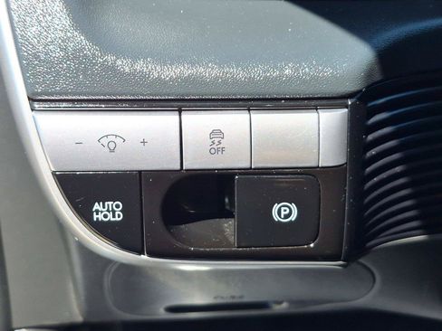 Used 2024 Hyundai Ioniq 5 SE RWD image 20