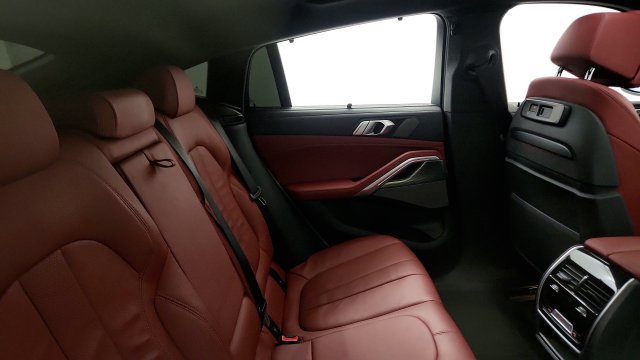 Used 2022 BMW X6 xDrive40i w/ Executive Package AWD/4WD image 42